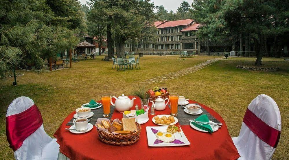 Senator Pine N Peak Hotel Pahalgam Exterior photo